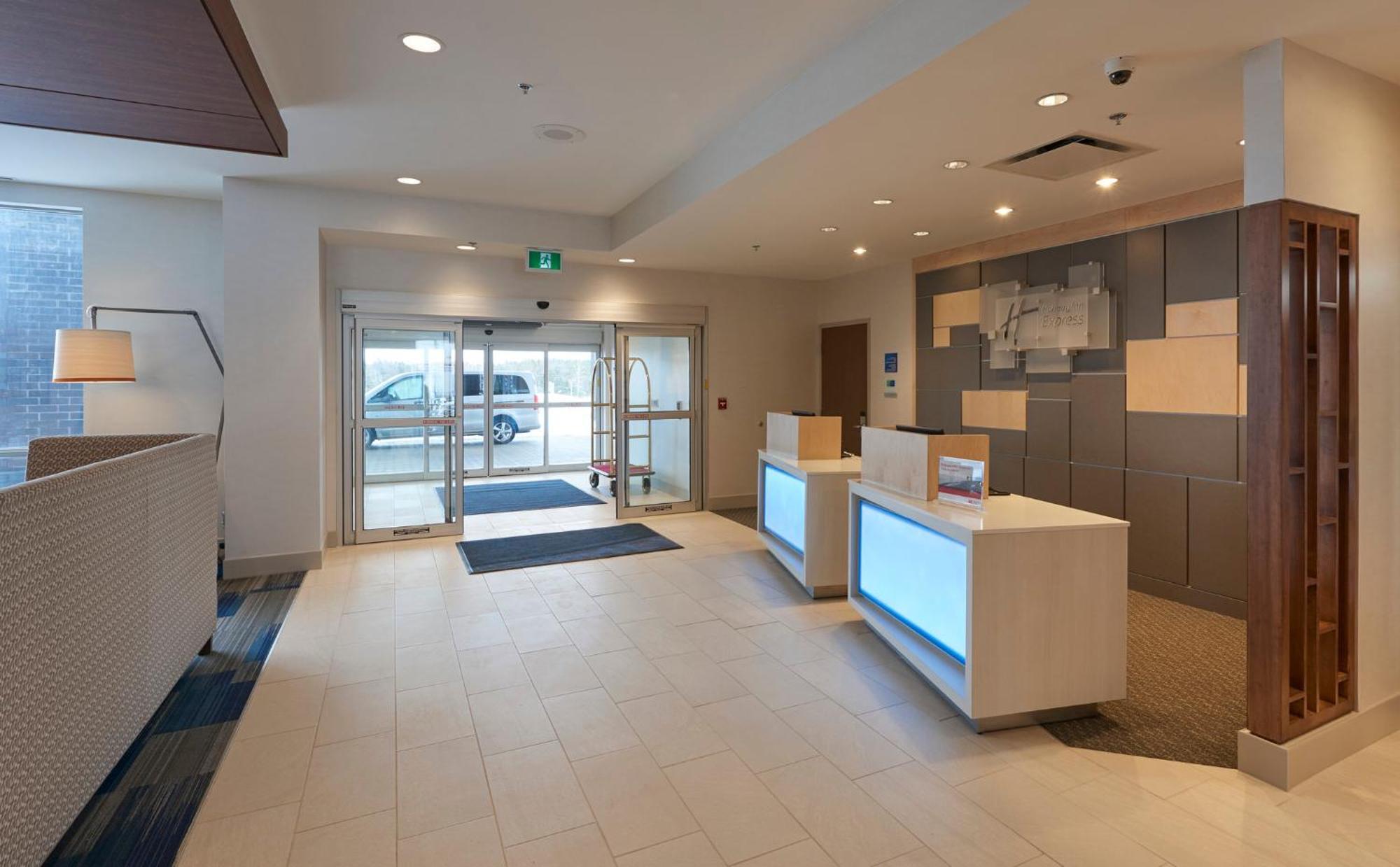 Holiday Inn Express & Suites St. John'S Airport By Ihg Dış mekan fotoğraf